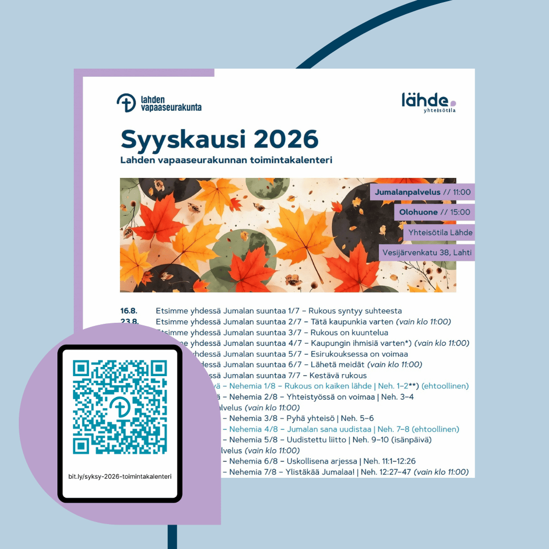 Syksyinen maisema, lehtiä syyskauden toimintakalenterin kannessa.